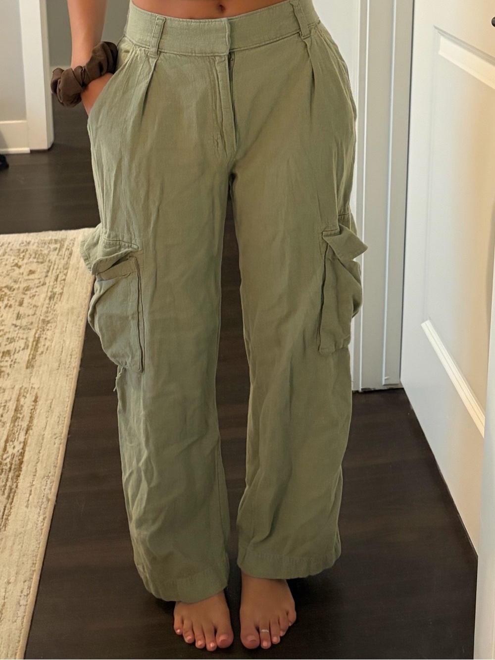 Olive Green Men's Cargo Pants - Casual Utility Style